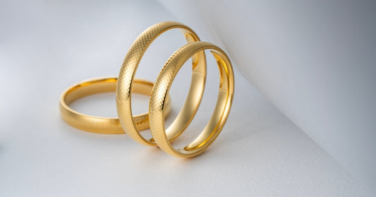 How Durable Are 14K Gold Wedding Bands? Pros & Cons