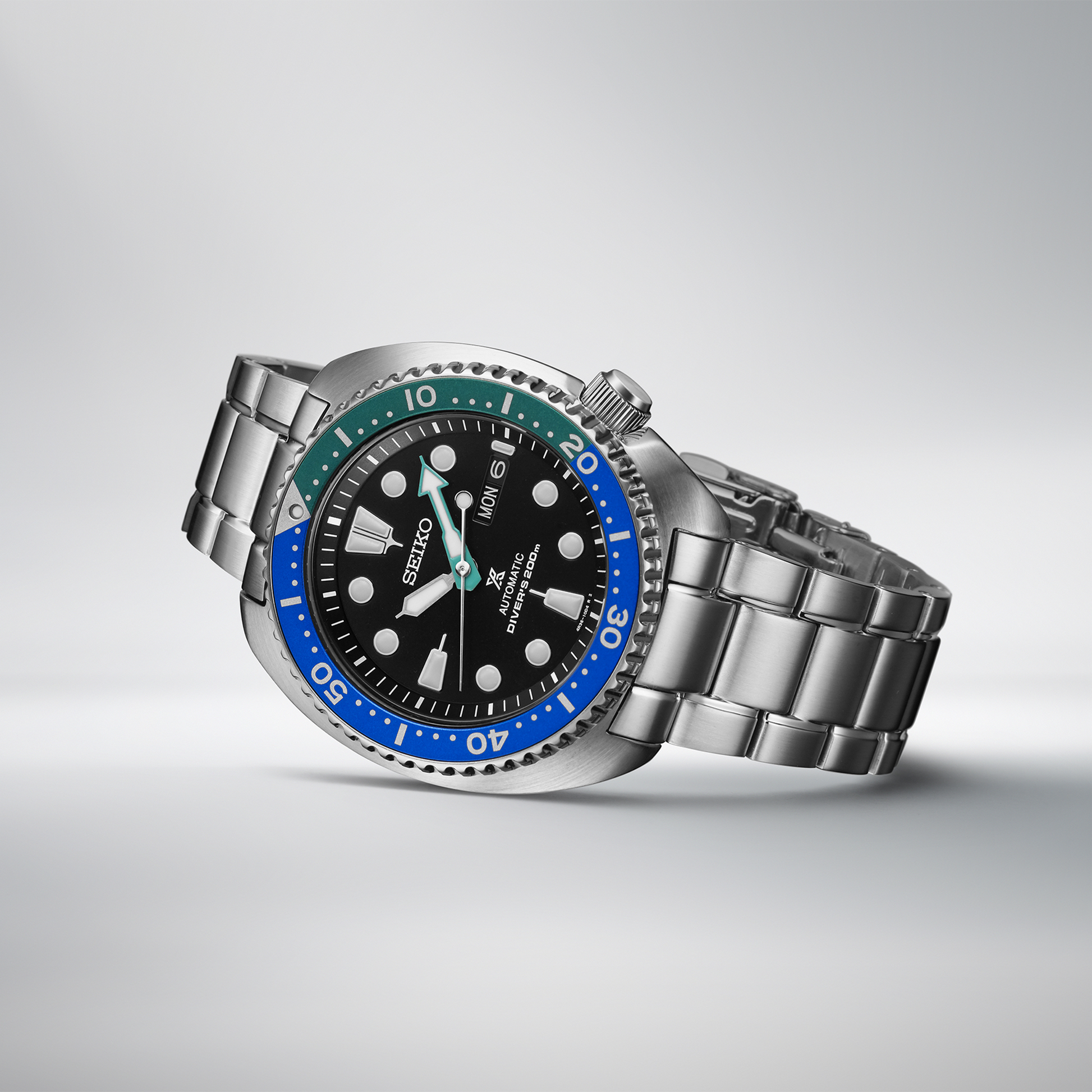 seiko-prospex-automatic-diver-watch-srpj35