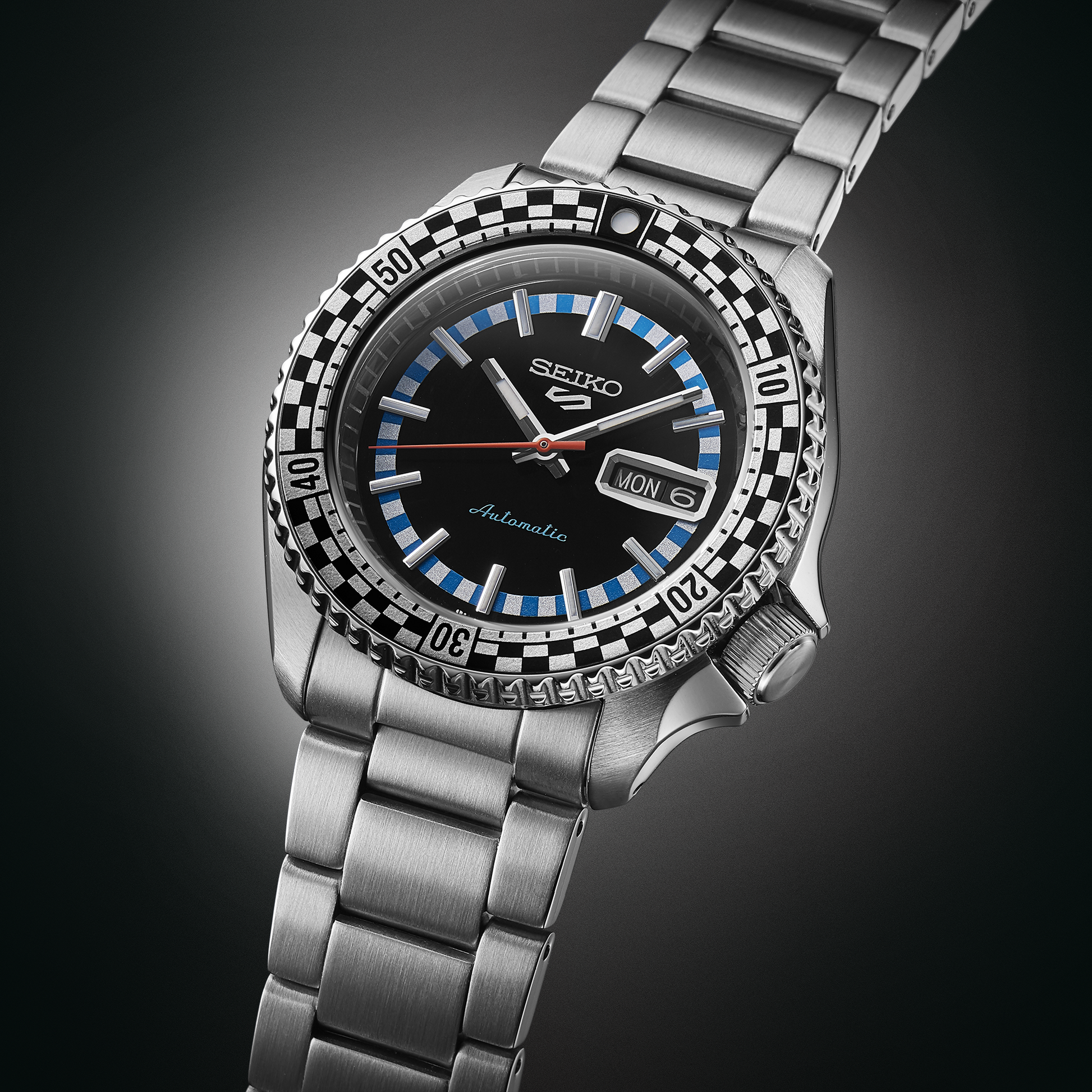 seiko-seiko-5-sports-special-edition-watch-srpk67