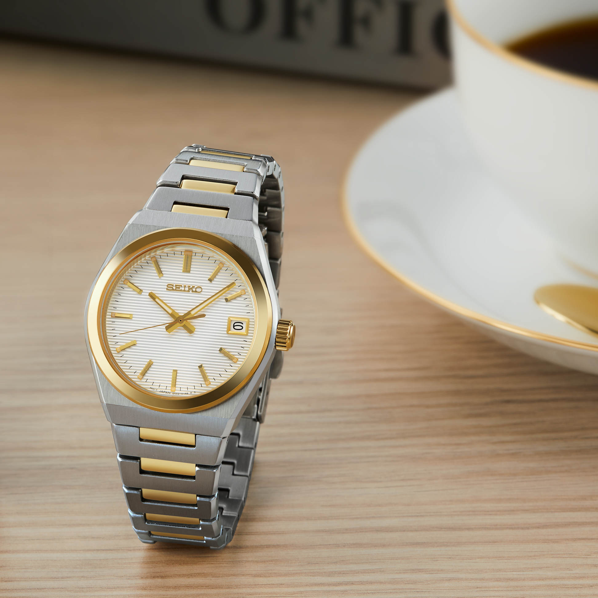 seiko-essentials-collection-watch-sur578