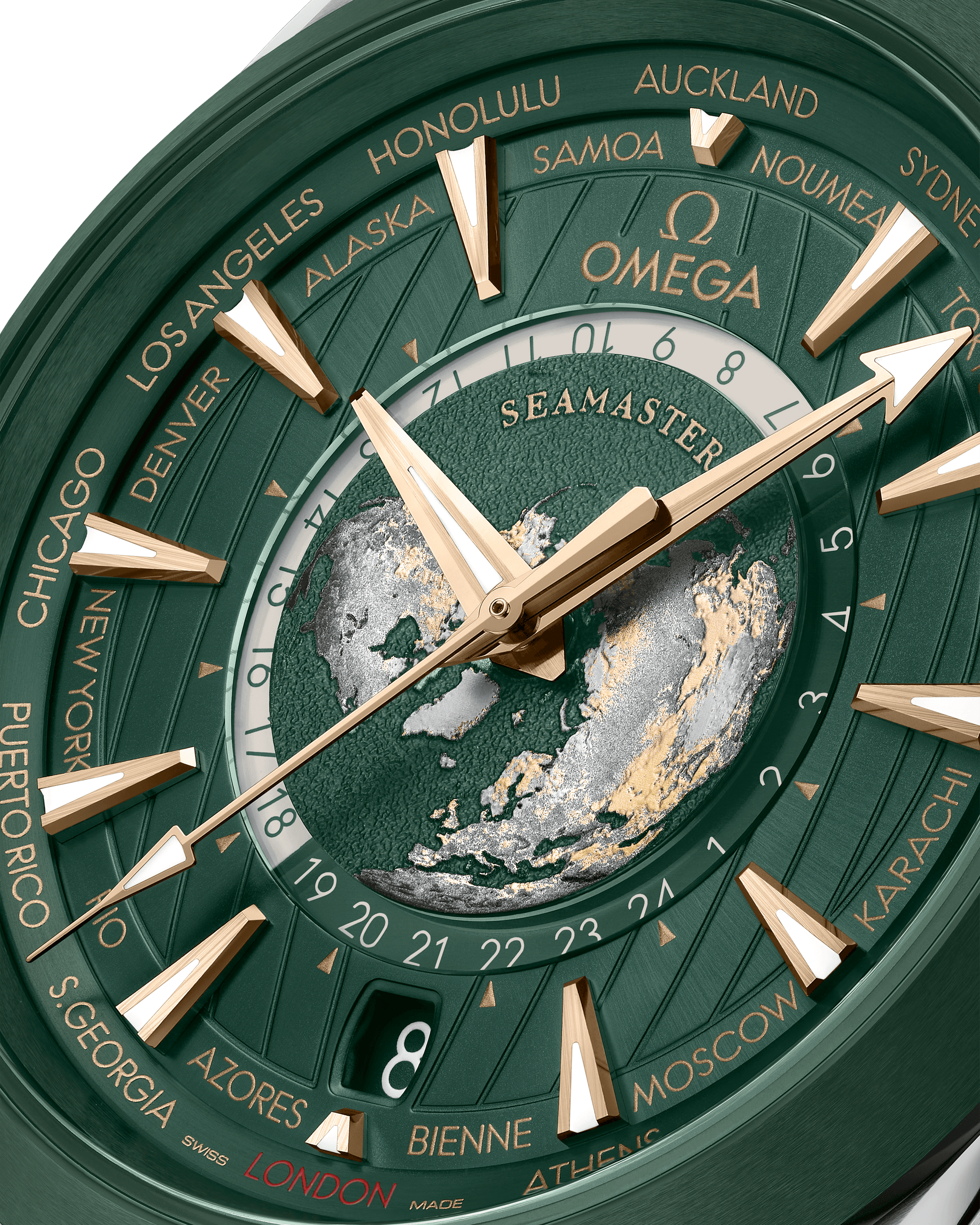 Omega Seamaster Aqua Terra 150M Self Winding Watch 220.32.43.22.10.001