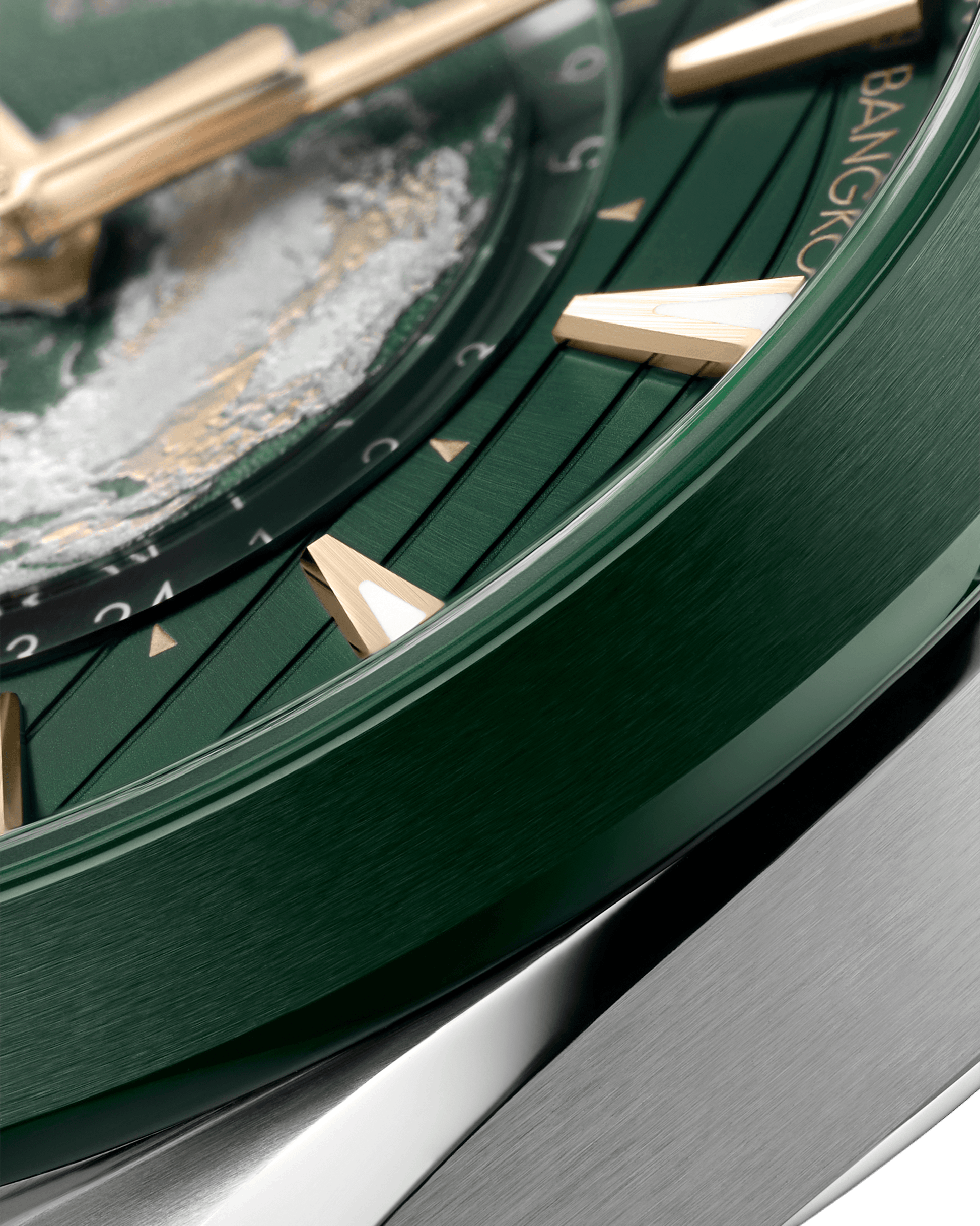 Omega Seamaster Aqua Terra 150M Self Winding Watch 220.32.43.22.10.001