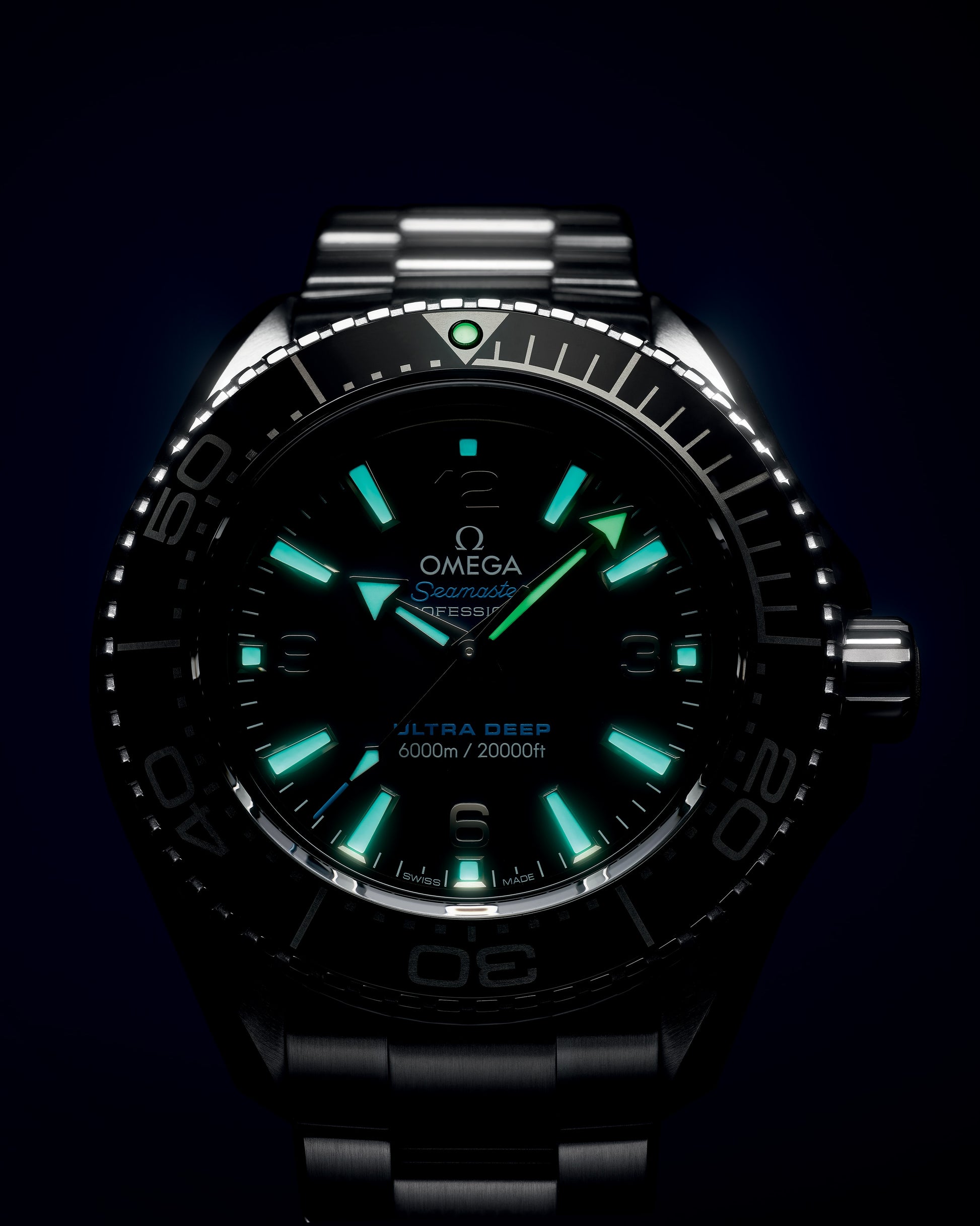 Omega Seamaster Planet Ocean 6000M Self Winding Watch 215.30.46.21.03.001