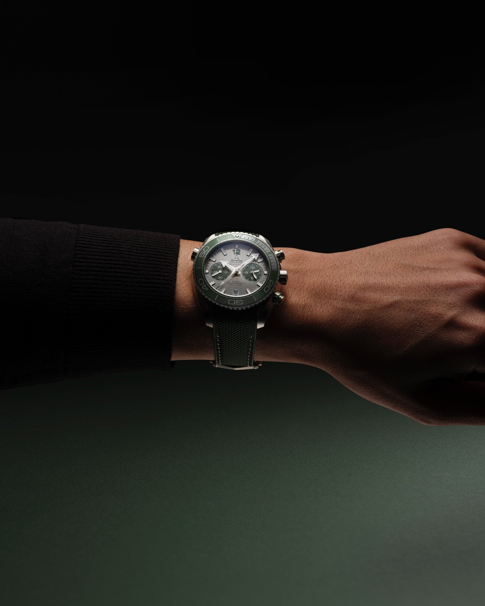 Omega Seamaster Planet Ocean 600M Self Winding Watch 21532465106001