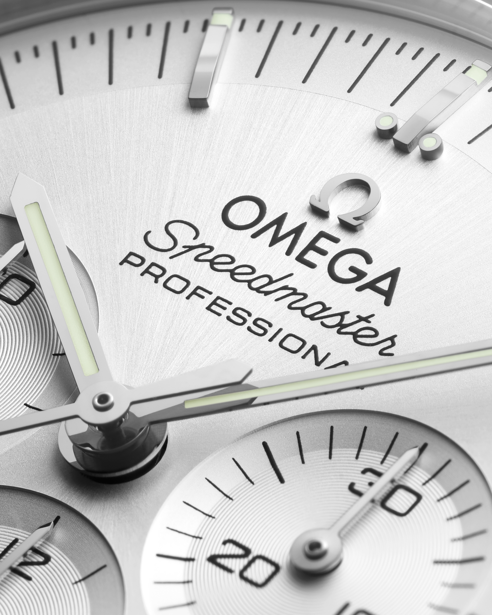 Omega Speedmaster Moonwatch Professional Manual Winding Watch 31060425002001