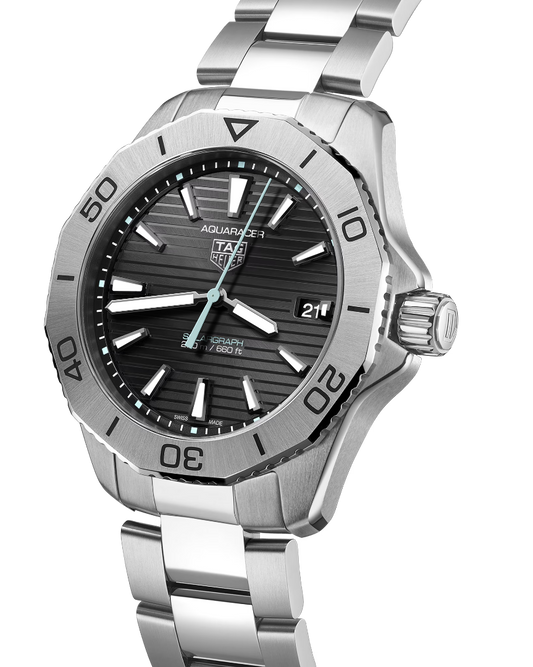 Tag Heuer Aquaracer Professional 200 Solargraph Solar Quartz Steel Watch WBP1114.BA0000